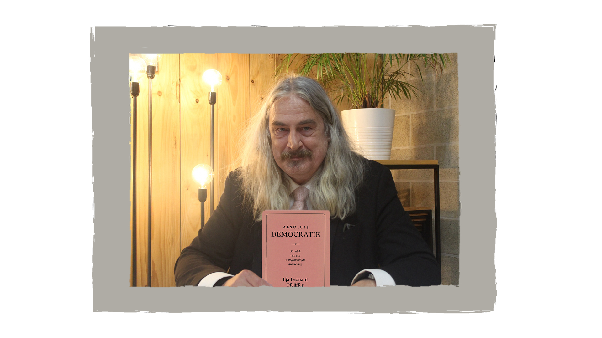 [ILJA LEONARD PFEIJFFER] (© [Lina Goethals] | dwars)