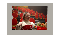  [ANNA KHINA: OVER RAP EN IDENTITEIT] (© [Poline Starovoyt] | dwars) 